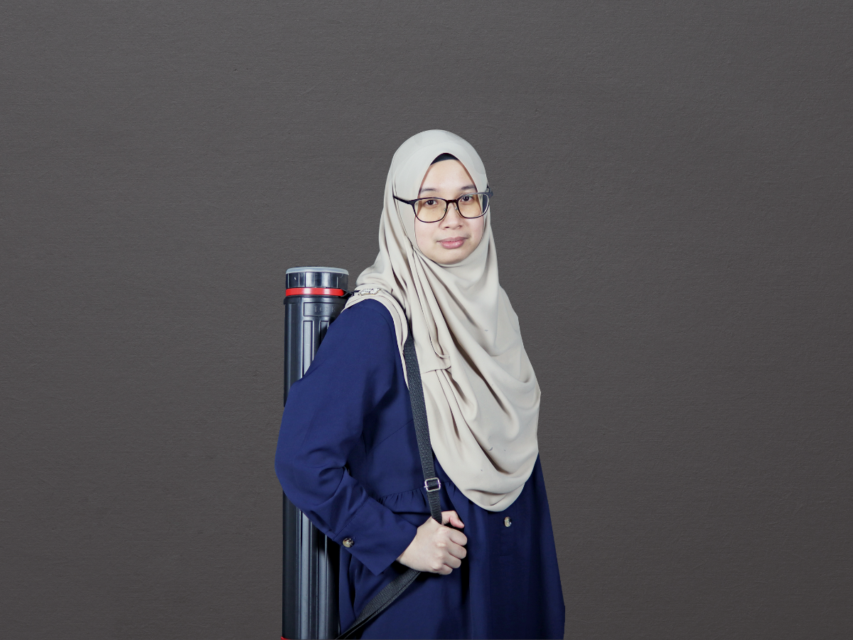 Atiiqah Suhaimi AOM 1
