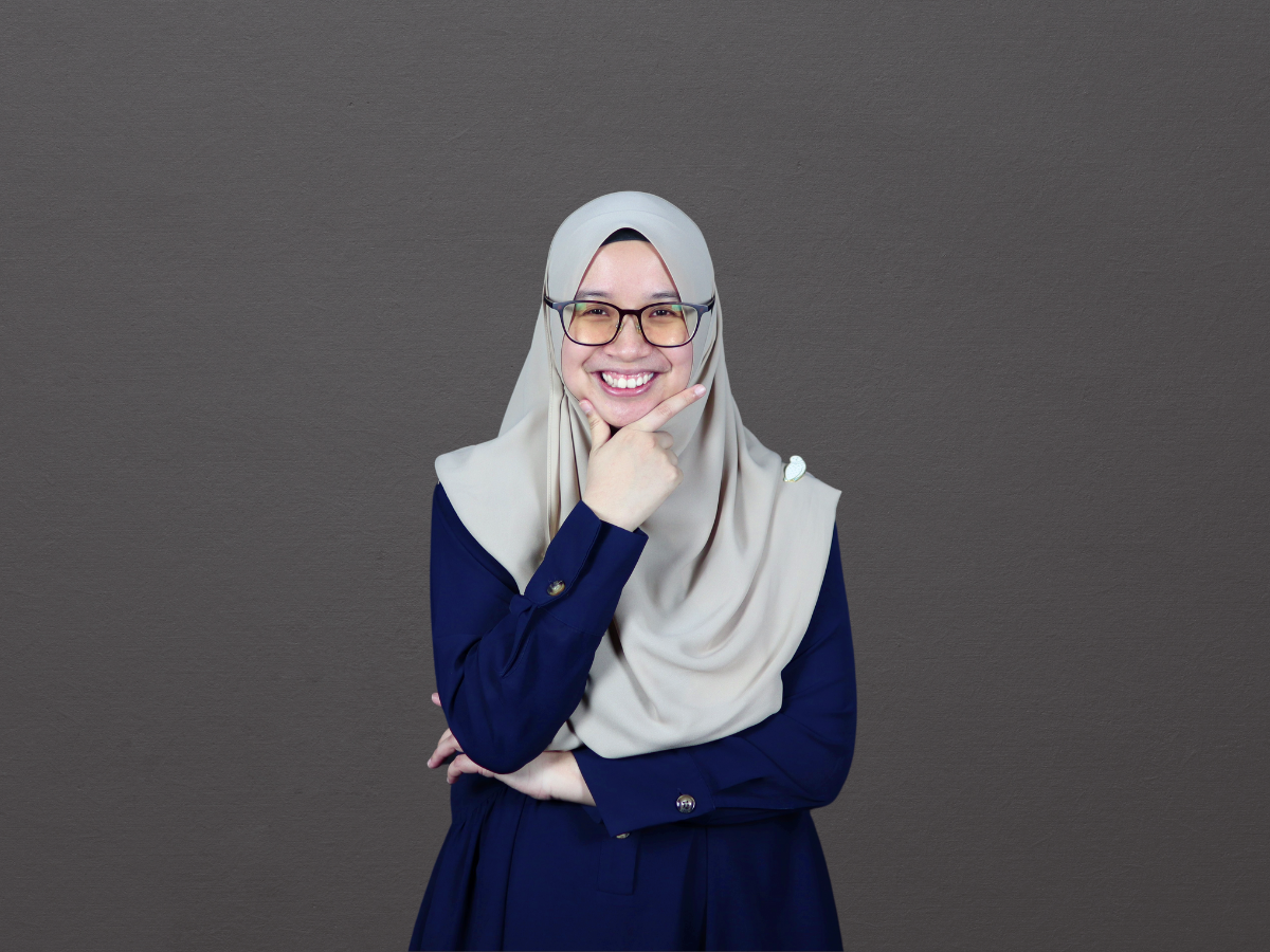 Atiiqah Suhaimi AOM 5
